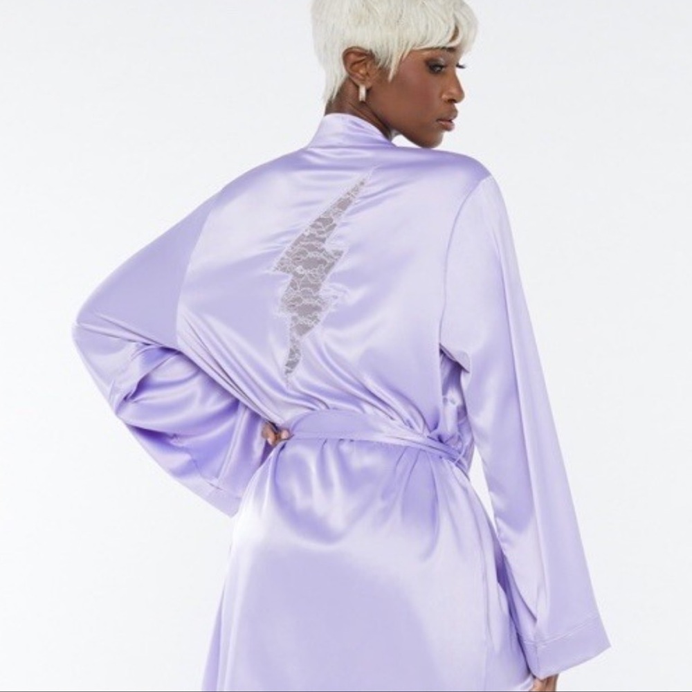 Savage X Fenty CLF Satin Robe Lightning Bolt Lilac XS / S Valentine’s Day